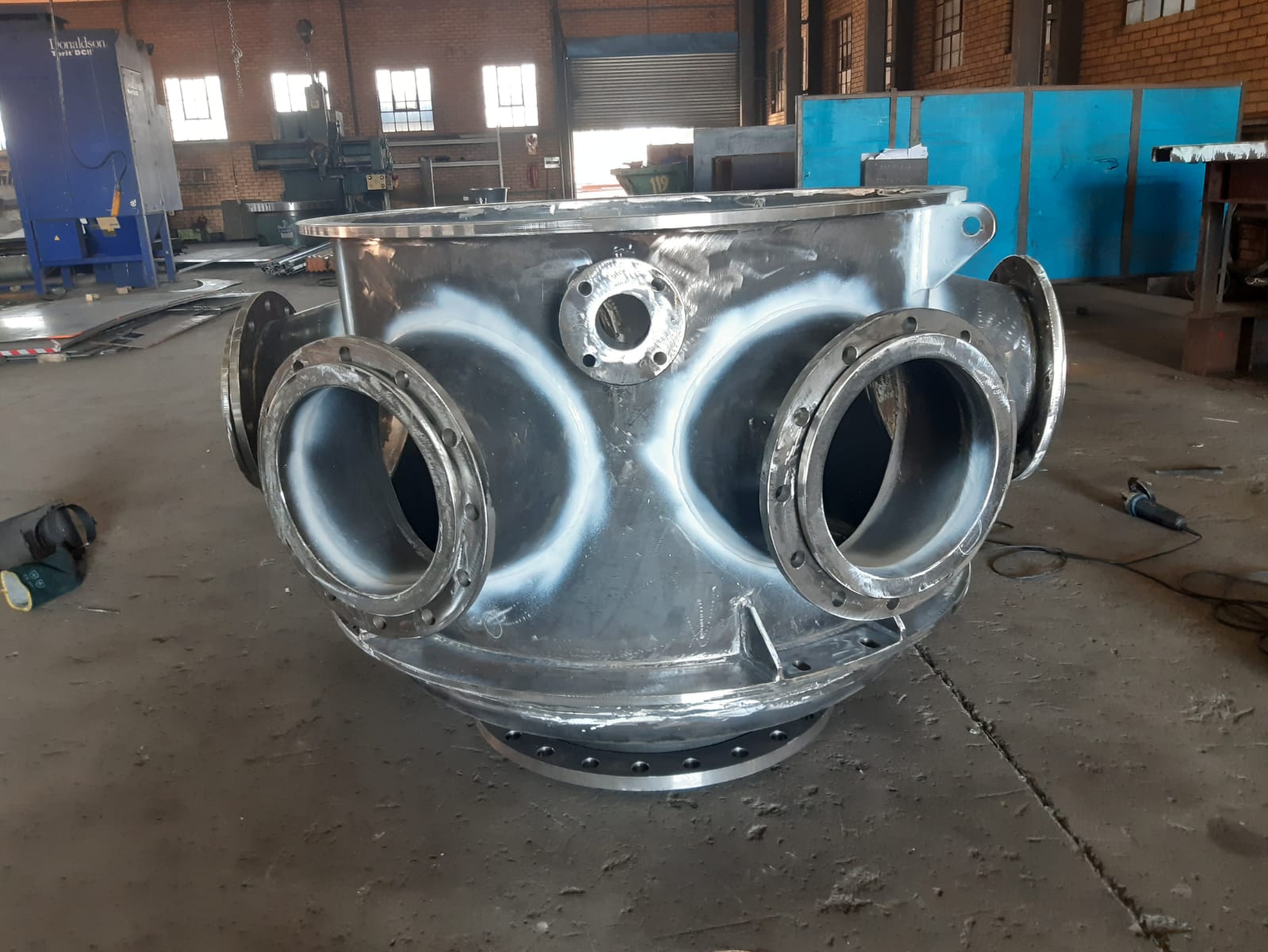 Spool distributor